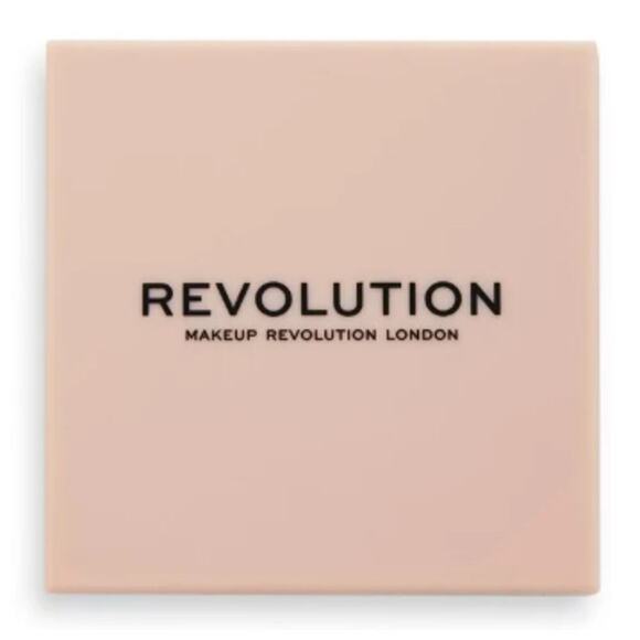 Revolution Make-Up Bundle & Bag-NWT - Picture 7 of 16